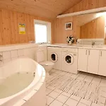 5 Star Holiday Home In Lokken Сasa de vacaciones *
